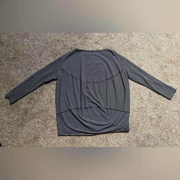 Lululemon athletica back in action long sleeve Pima cotton striped shirt top - Picture 3 of 8